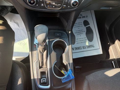 Certified 2023 Chevrolet Equinox LT AWD/4WD image 21