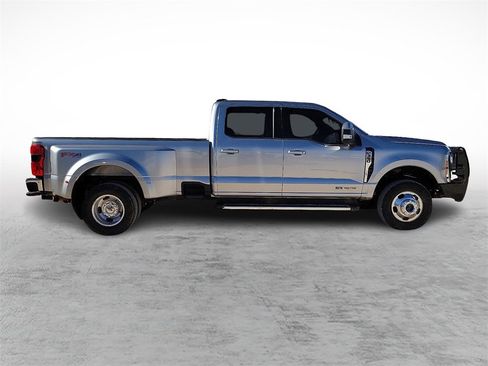 Used 2023 Ford F350 Lariat w/ FX4 Off-Road Package image 12