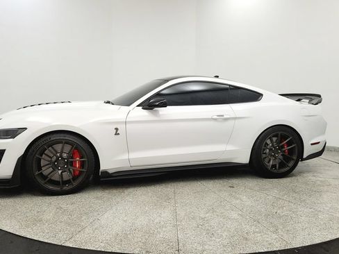 Used 2020 Ford Mustang Shelby GT500 w/ Technology Package RWD image 2