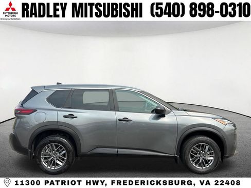 Used 2023 Nissan Rogue S AWD/4WD image 20