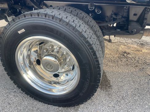 Used 2008 Ford F550 2WD Crew Cab Super Duty image 8