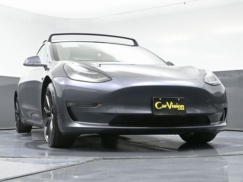 Used 2018 Tesla Model 3 Performance image 52