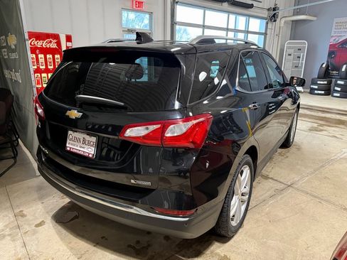 Used 2018 Chevrolet Equinox Premier image 8