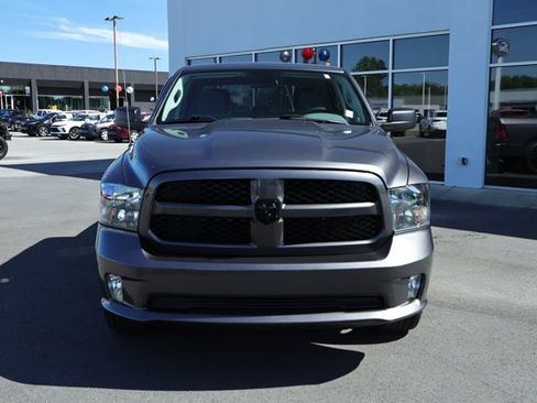 Used 2020 RAM 1500 Express w/ Express Value Package AWD/4WD image 2