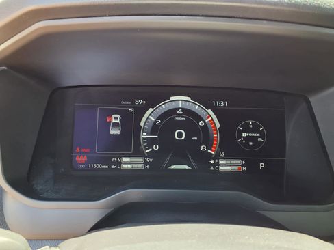 Certified 2025 Toyota Tundra Limited AWD/4WD image 20