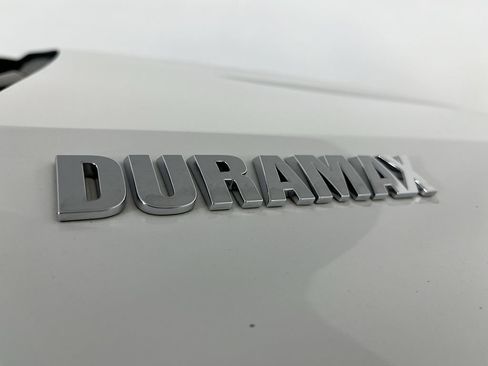 Used 2021 Chevrolet Silverado 1500 RST AWD/4WD image 38