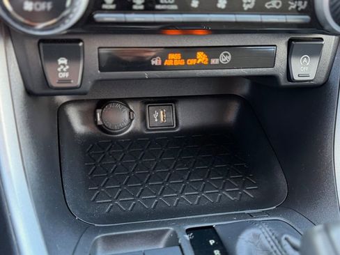 Used 2023 Toyota RAV4 XLE image 14