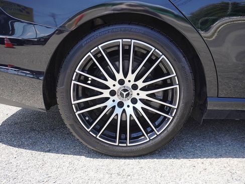 Used 2022 Mercedes-Benz C 300 4MATIC Sedan image 24