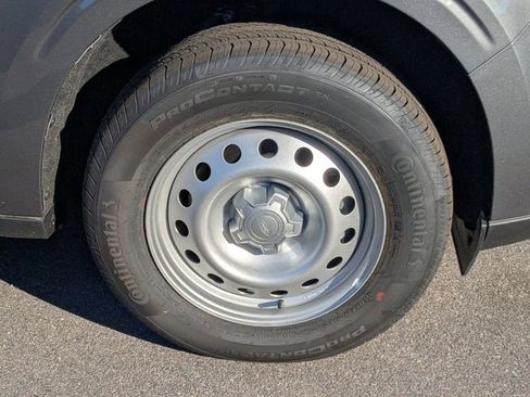 New 2025 Ford Maverick XL image 11