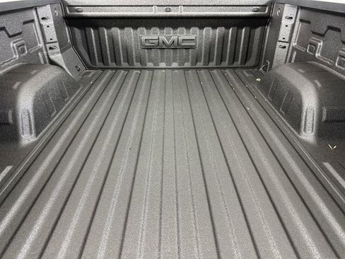 New 2025 GMC Sierra 1500 Elevation w/ Elevation Premium Package image 17