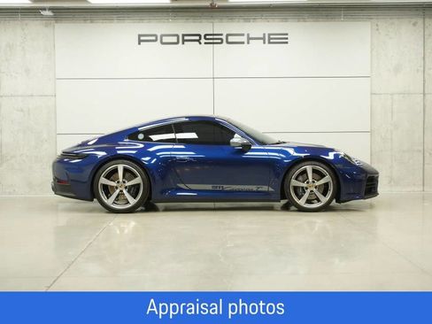 Certified 2025 Porsche 911 Carrera T RWD image 8