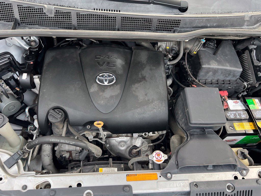 Used 2017 Toyota Sienna FWD image 44