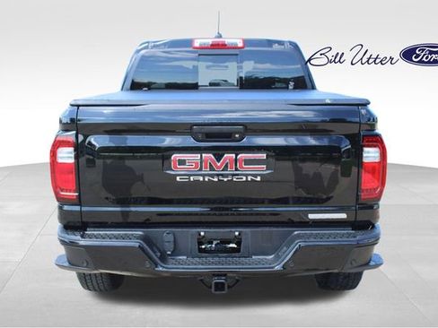 Used 2024 GMC Canyon Elevation w/ Convenience Package RWD image 6