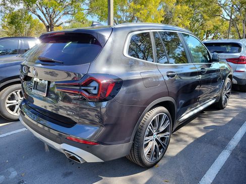 Used 2024 BMW X3 sDrive30i w/ Convenience Package image 4