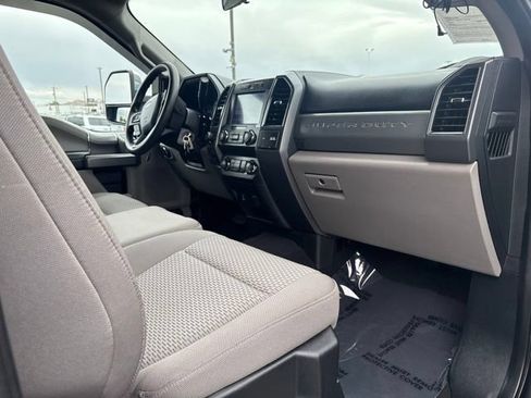 Used 2021 Ford F250 XLT w/ XLT Premium Package AWD/4WD image 34