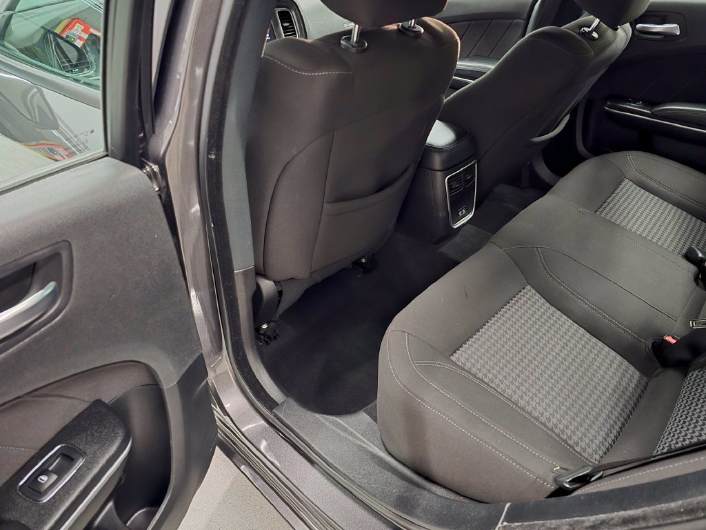 Used 2023 Dodge Charger SXT RWD image 27