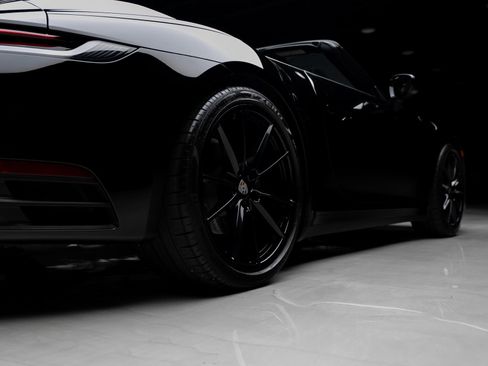 Used 2020 Porsche 911 Carrera image 76