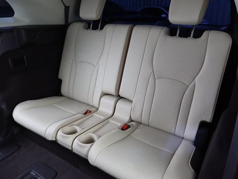 Used 2019 Lexus RX 350L FWD image 21