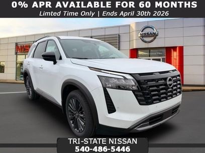 New 2026 Nissan Pathfinder SL w/ SL Premium Package
