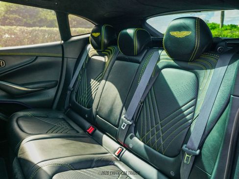 Used 2021 Aston Martin DBX image 31