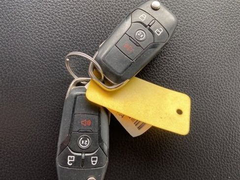 Used 2019 Ford F150 XLT w/ Equipment Group 302A Luxury image 24