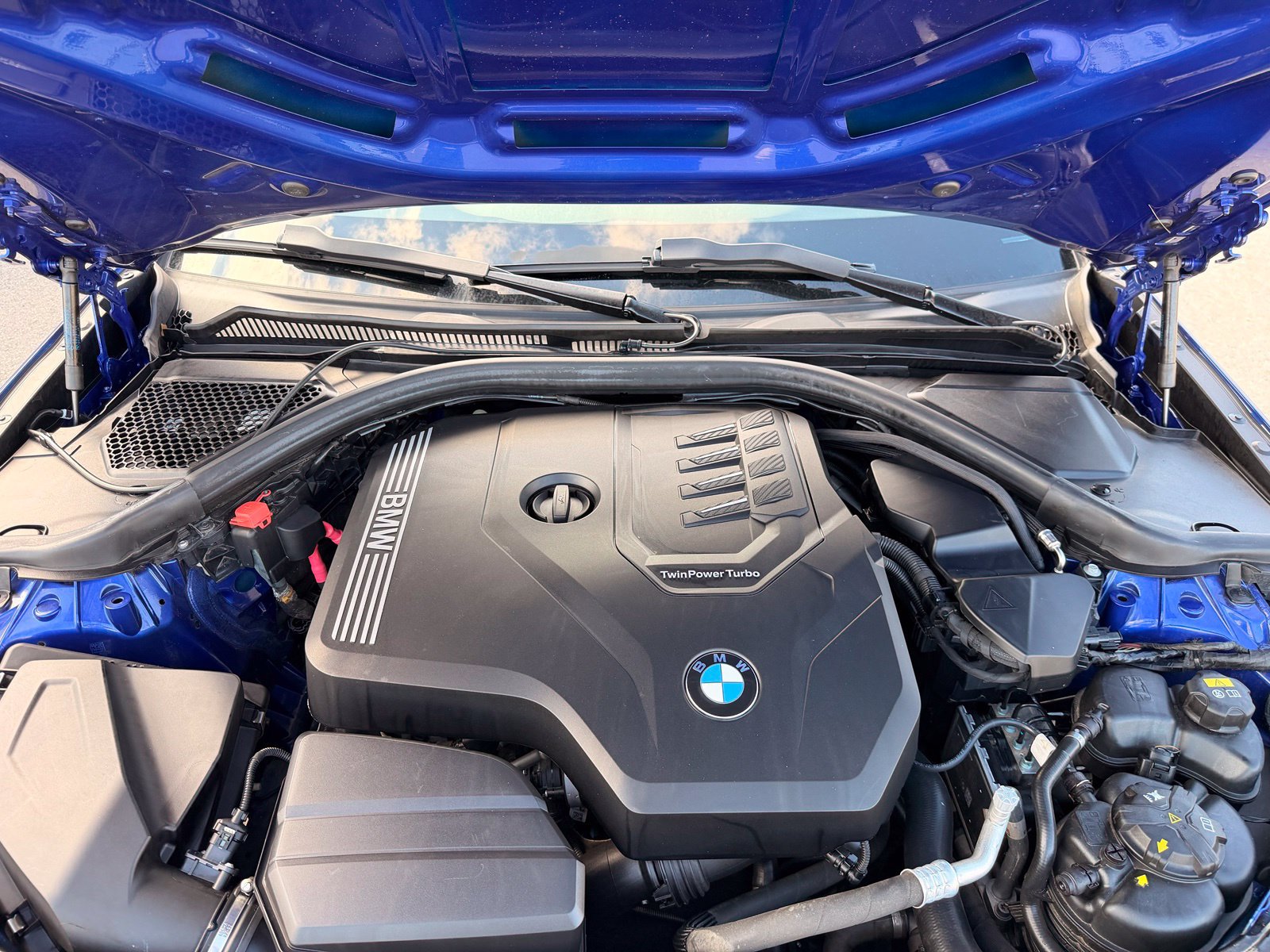 Used 2022 BMW 330i Sedan w/ M Sport Package RWD image 53