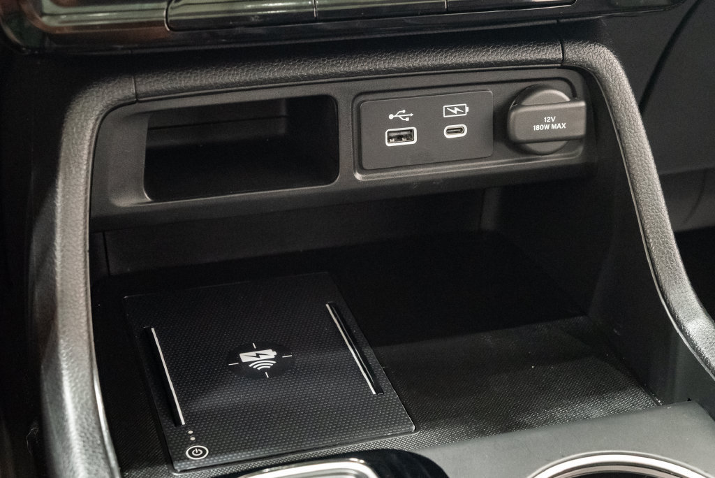 Used 2025 Honda Pilot Touring image 24