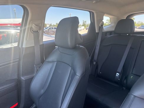 Certified 2026 Kia Sportage EX FWD image 9
