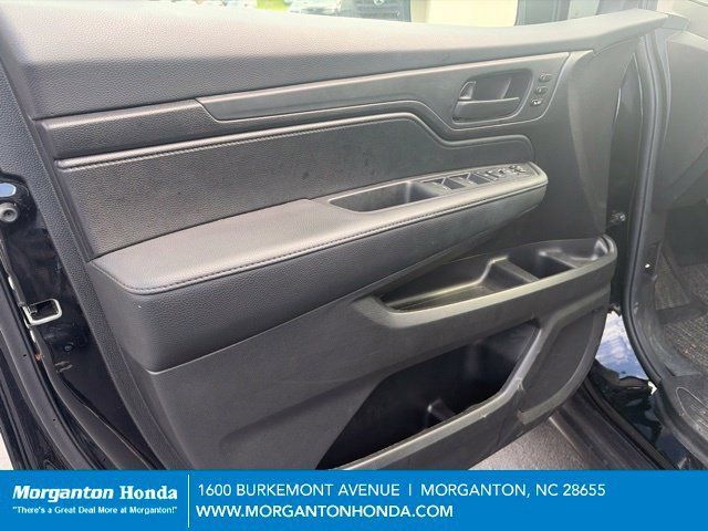 Used 2025 Honda Odyssey EX-L image 13