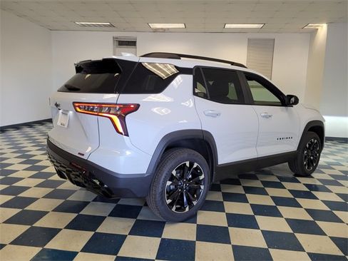 New 2026 Chevrolet Equinox RS w/ Convenience Package III image 10