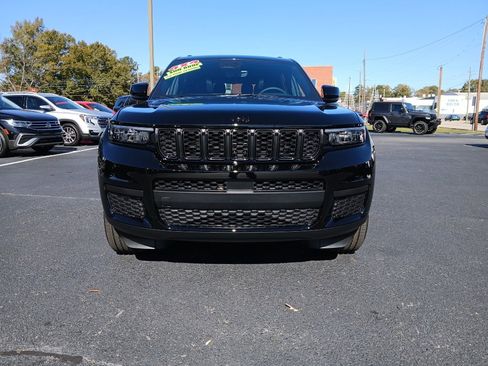 New 2025 Jeep Grand Cherokee L Altitude image 14
