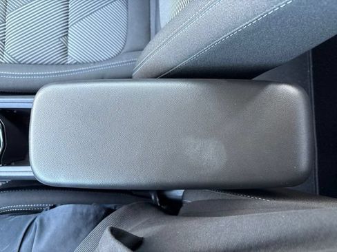 Used 2027 Chevrolet Bolt LT w/ Comfort Package FWD image 21