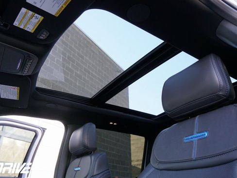 Used 2026 Ford F350 Platinum image 40