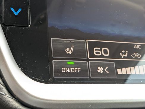 Certified 2025 Subaru Outback Premium AWD/4WD image 39