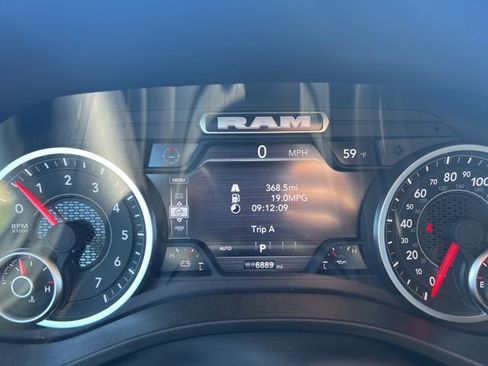 Used 2026 RAM 1500 Laramie w/ Sport Appearance Package AWD/4WD image 15