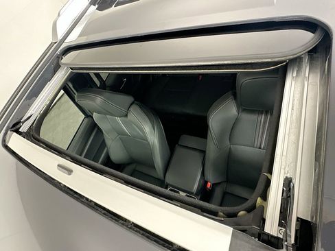 Used 2025 Toyota 4Runner Limited image 22