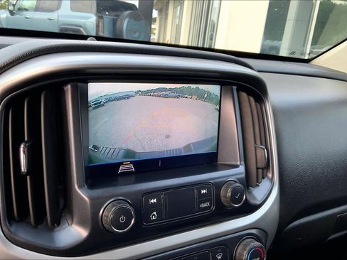 Used 2021 Chevrolet Colorado LT w/ Fleet Safety Package RWD image 29