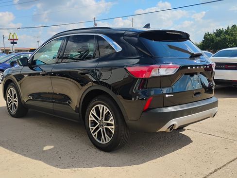 Used 2021 Ford Escape SEL image 6