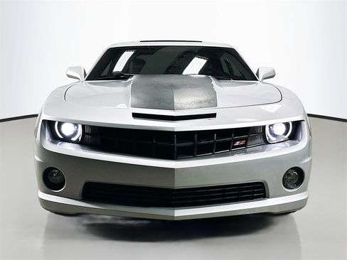 Used 2013 Chevrolet Camaro SS w/ RS Package image 4