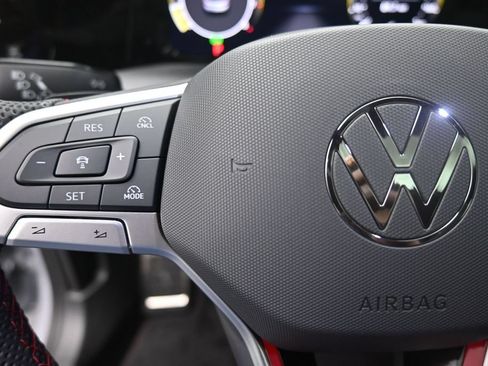 New 2026 Volkswagen GTI SE FWD image 15