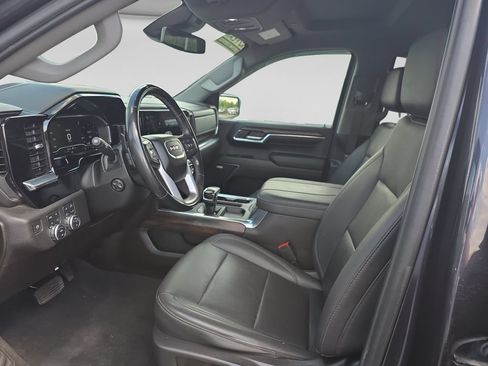Used 2023 GMC Sierra 1500 SLT w/ SLT Premium Package AWD/4WD image 14