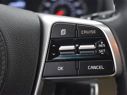 Used 2020 Kia Sorento LX w/ LX I4 Convenience Package image 24