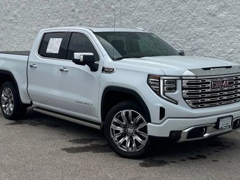 Used 2026 GMC Sierra 1500 Denali w/ Denali Reserve Package AWD/4WD image 1