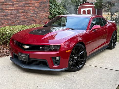 Used 2012 Chevrolet Camaro ZL1 image 6