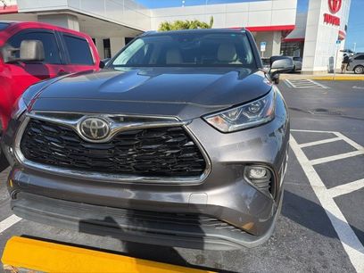 Used 2020 Toyota Highlander Limited