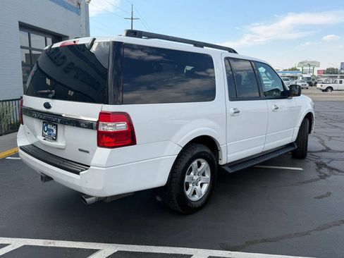 Used 2017 Ford Expedition EL XLT w/ Equipment Group 202A AWD/4WD image 3