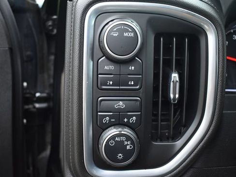 Used 2022 Chevrolet Silverado 1500 LT AWD/4WD image 21