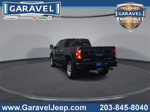 Used 2016 GMC Sierra 2500 Denali w/ Driver Alert Package image 12