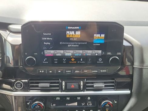 Certified 2023 Nissan Pathfinder SL AWD/4WD image 30