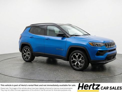 Used 2025 Jeep Compass Limited image 1